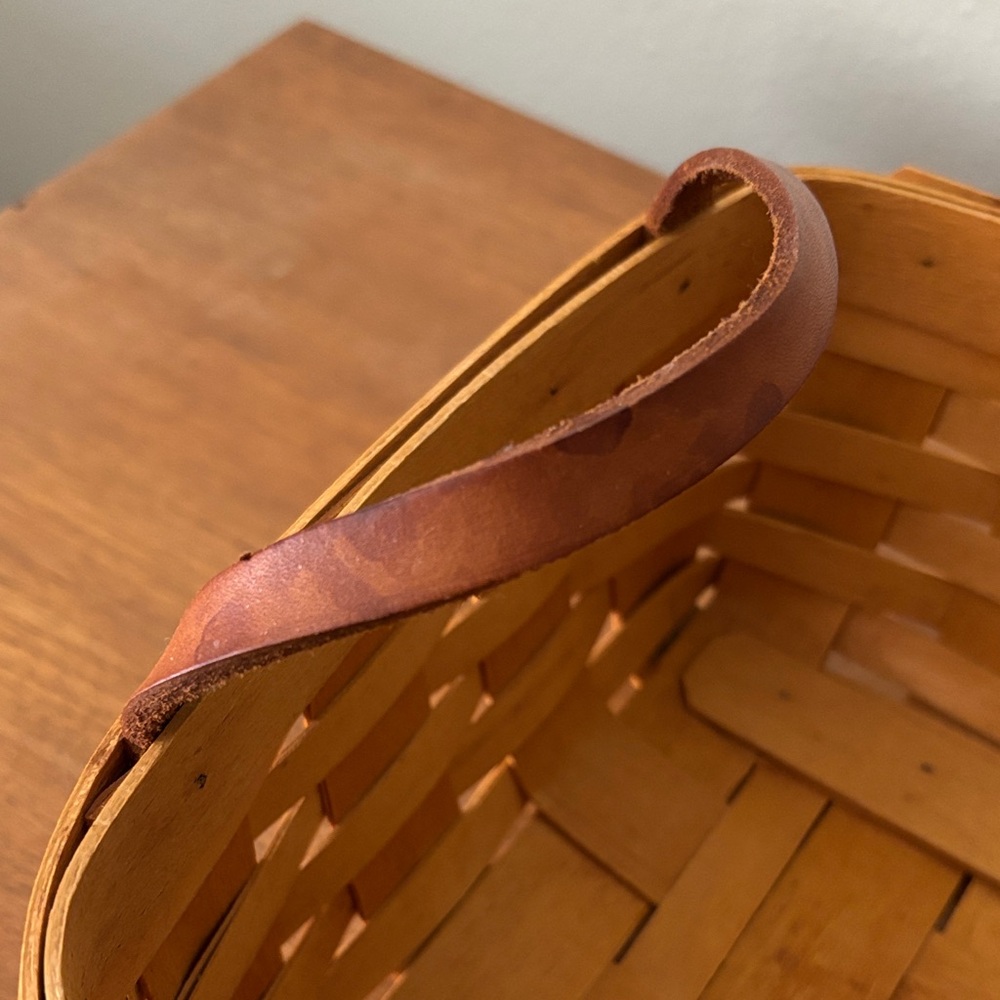 Longaberger Handwoven Pantry Basket with Leather Handles - Picture 9 of 10